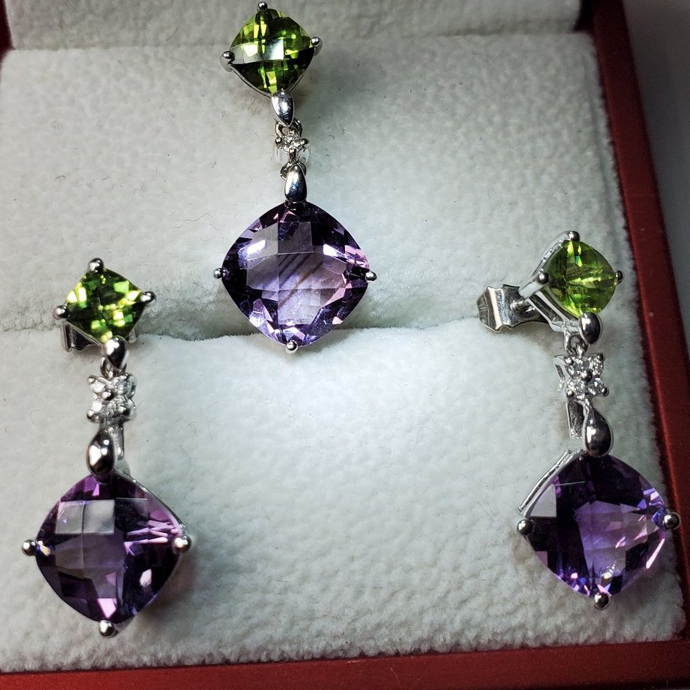 BEAUTIFUL 14K WHITE GOLD EARRINGS & PENDANT SET - Picture 3 of 10